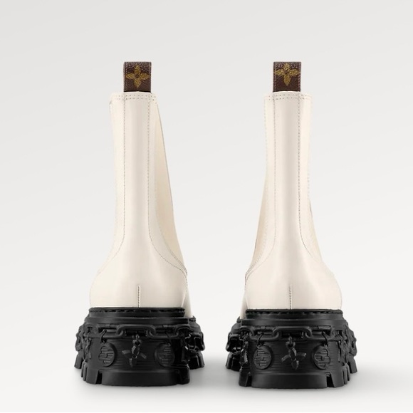 Worn 2 times Louis Vuitton booties - Picture 3 of 5